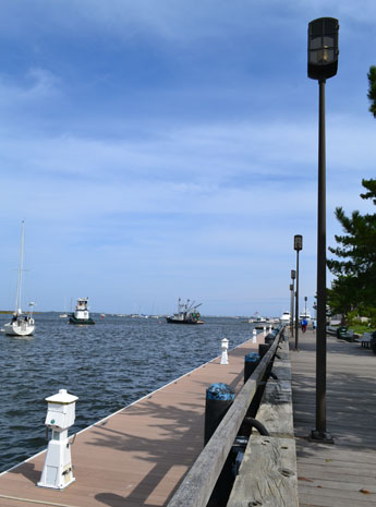Waterfront Park boardwalk along Merrimack River, Newburyport, Mass.