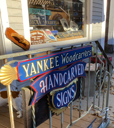 Yankee Woodcarvers and Signs, Court St., Plymouth