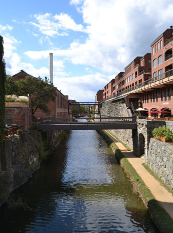 View of C&O Canal from bridge on Wisconsin Ave., Georgetown, D.C.