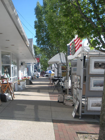 Brown St. during Wickford Art Festival, 2011