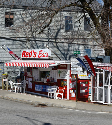 Red's Eats, Water St., Wiscasset, Maine